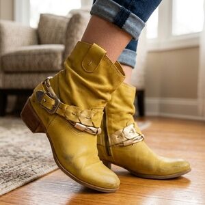 Mjus Yellow Leather Ankle Boots EU 36 Slouch Zip Buckle Booties Boho Moto
